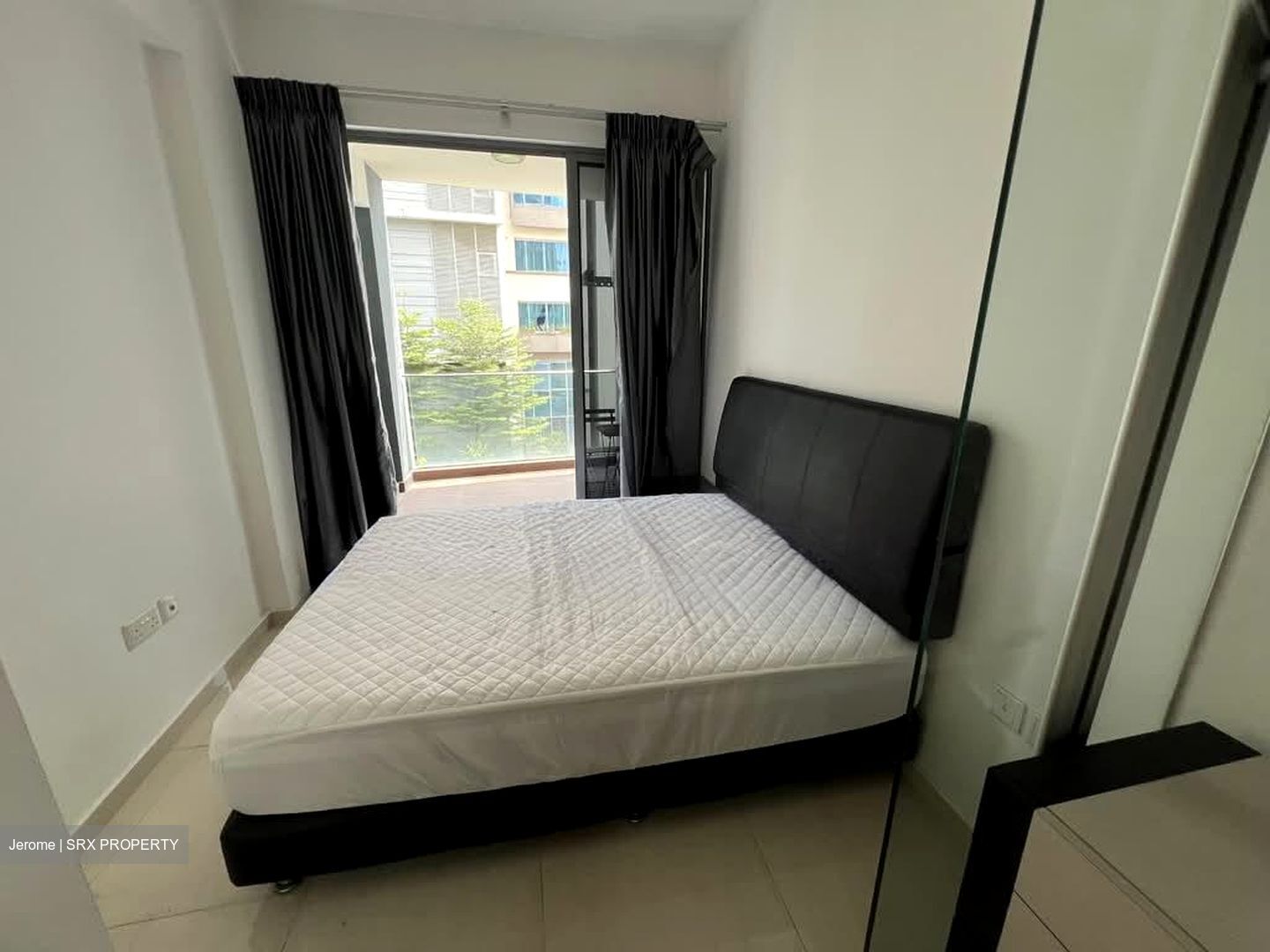 Suites 28 (D14), Apartment #562658411